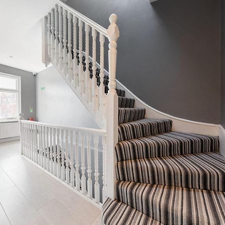 לונדון Charming Hotel Laundry Near Tufnell Park מראה חיצוני תמונה