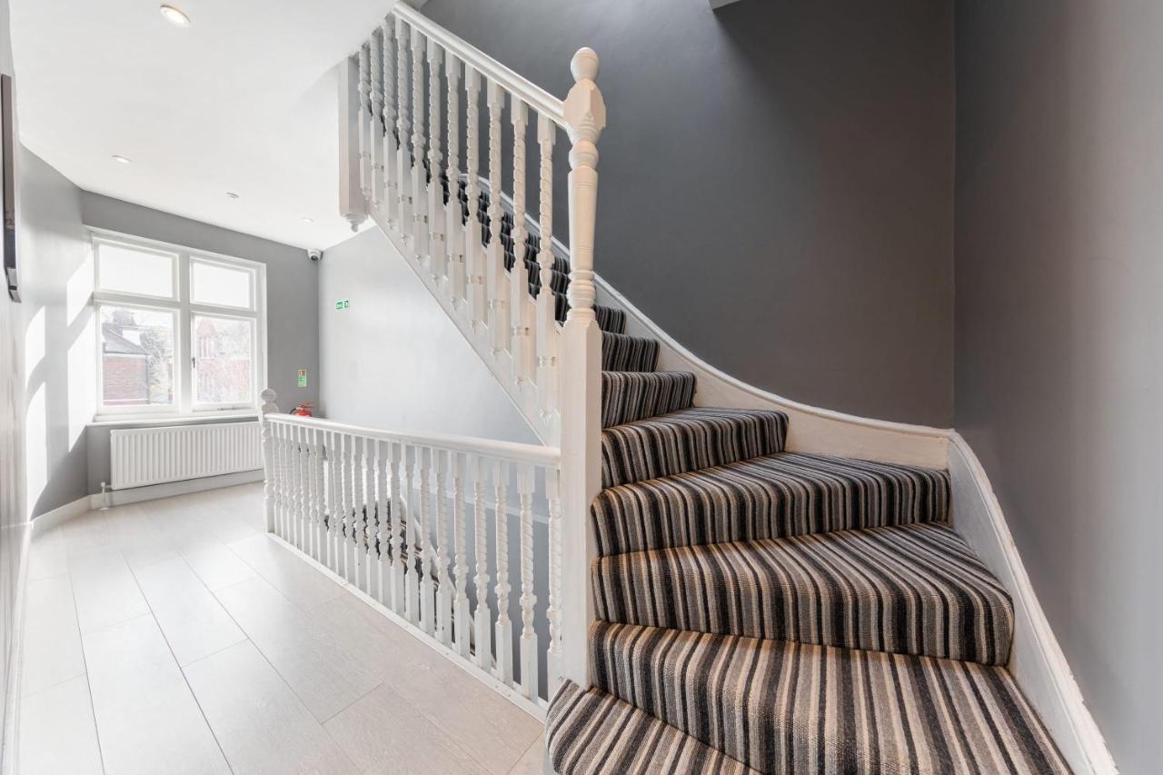 לונדון Charming Hotel Laundry Near Tufnell Park מראה חיצוני תמונה